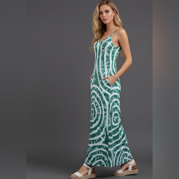 Graphic Print Maxi Cami Dress - Picture 3 of 7